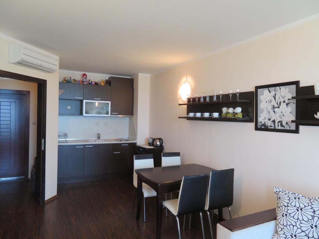 Apartments Sirena First Line - Апартаменти Сирена На Първа Линия Złote Piaski Zewnętrze zdjęcie